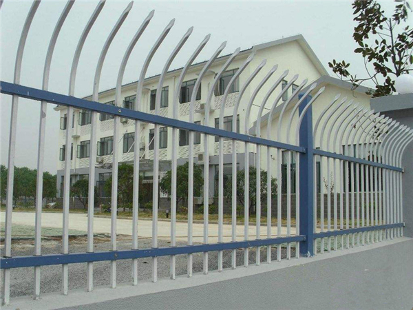 單向彎防攀爬鋅鋼護欄 單向彎防攀爬鋅鋼護欄